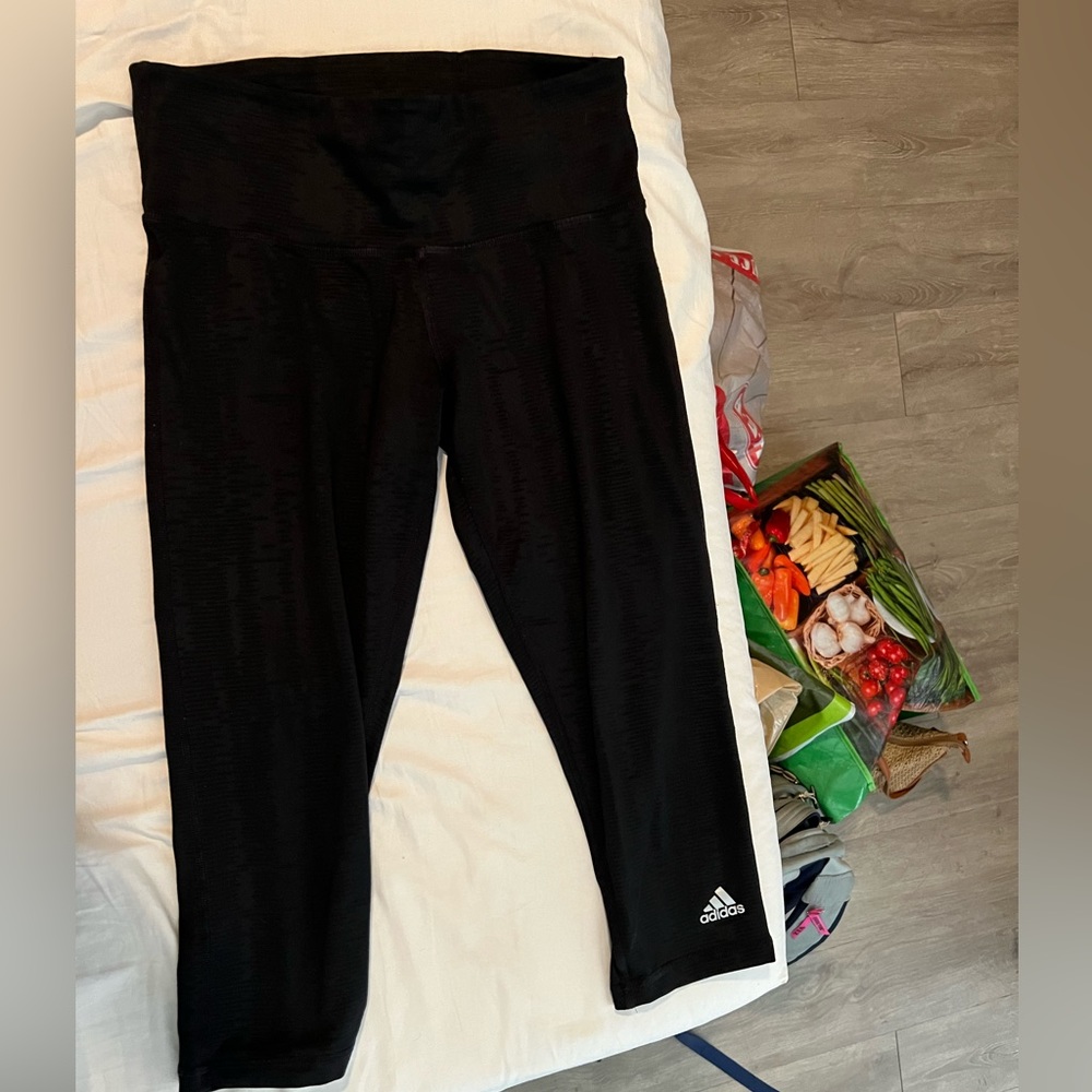 Adidas Black Cropped Leggings